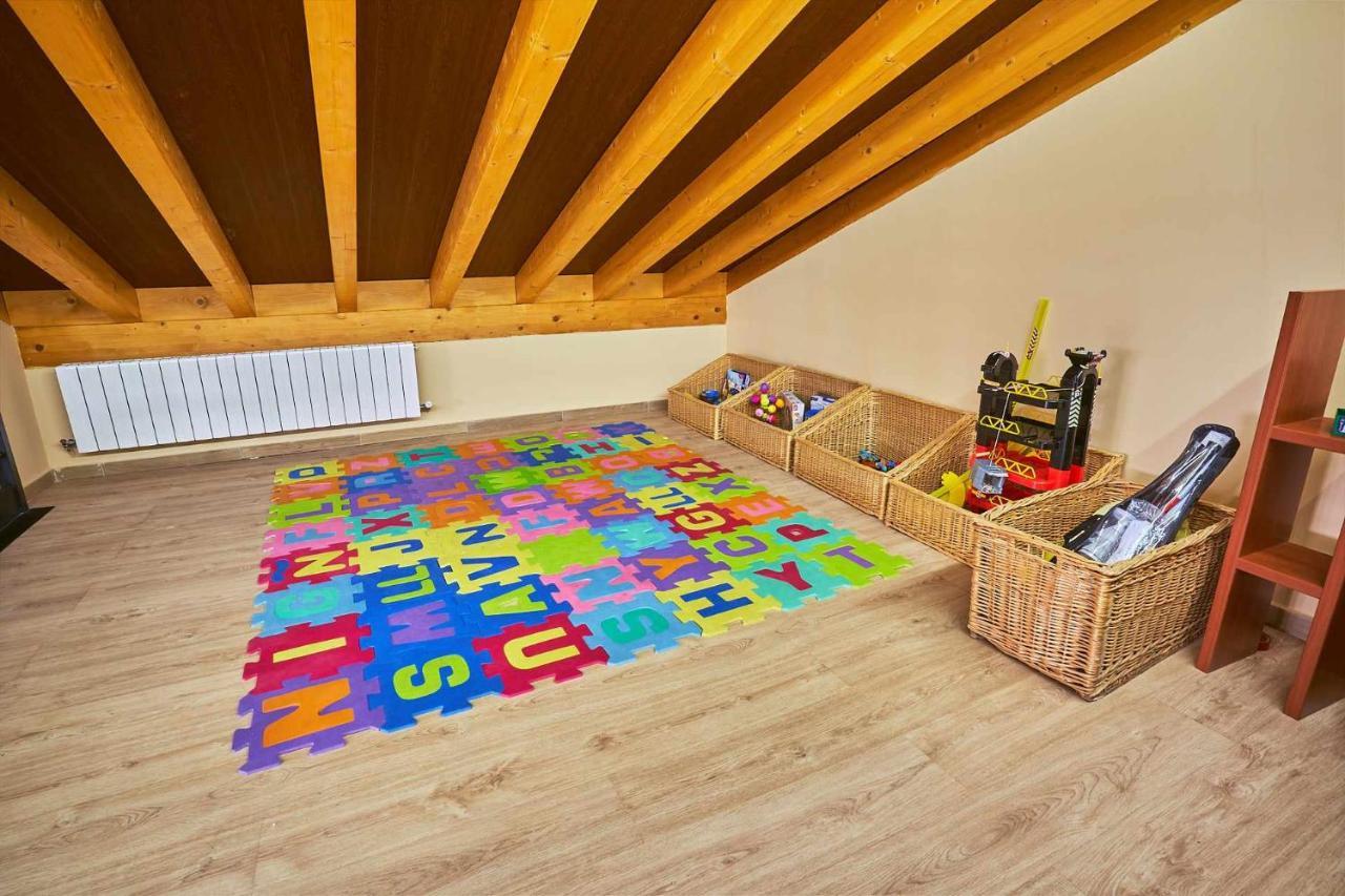 Casa Rural Nueve Villas Amusco Exteriör bild